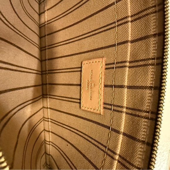 Louis Vuitton Brown Monogram Pouch - Picture 6 of 16